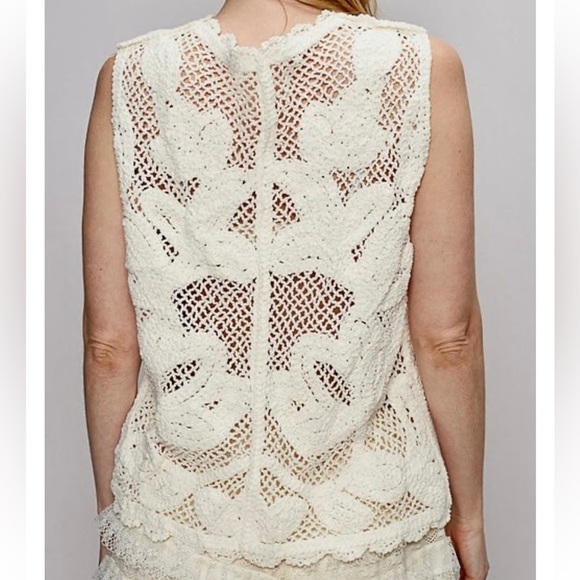281 ❤️ POL Cream Crochet Lace Vest - Picture 2 of 3